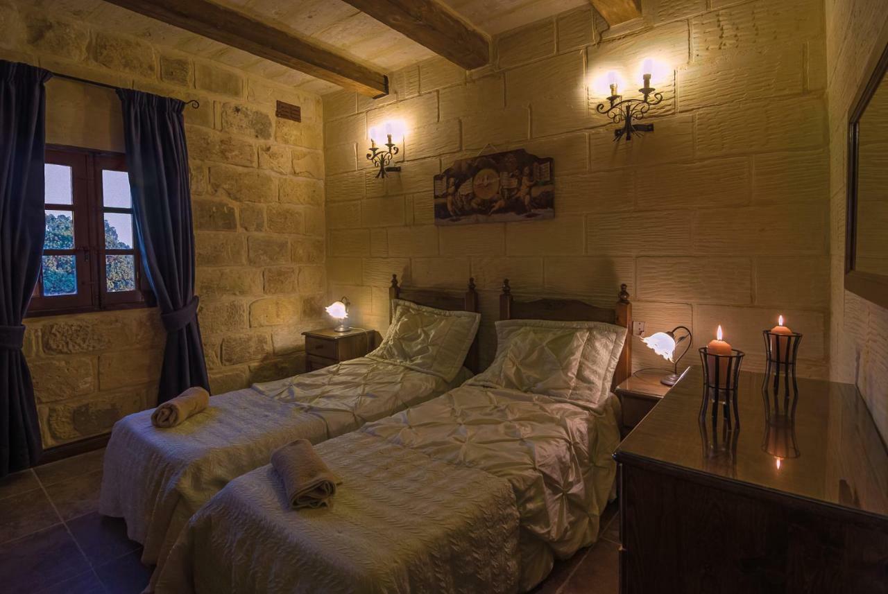 Blueberry Hills Villa Zejtun ภายนอก รูปภาพ